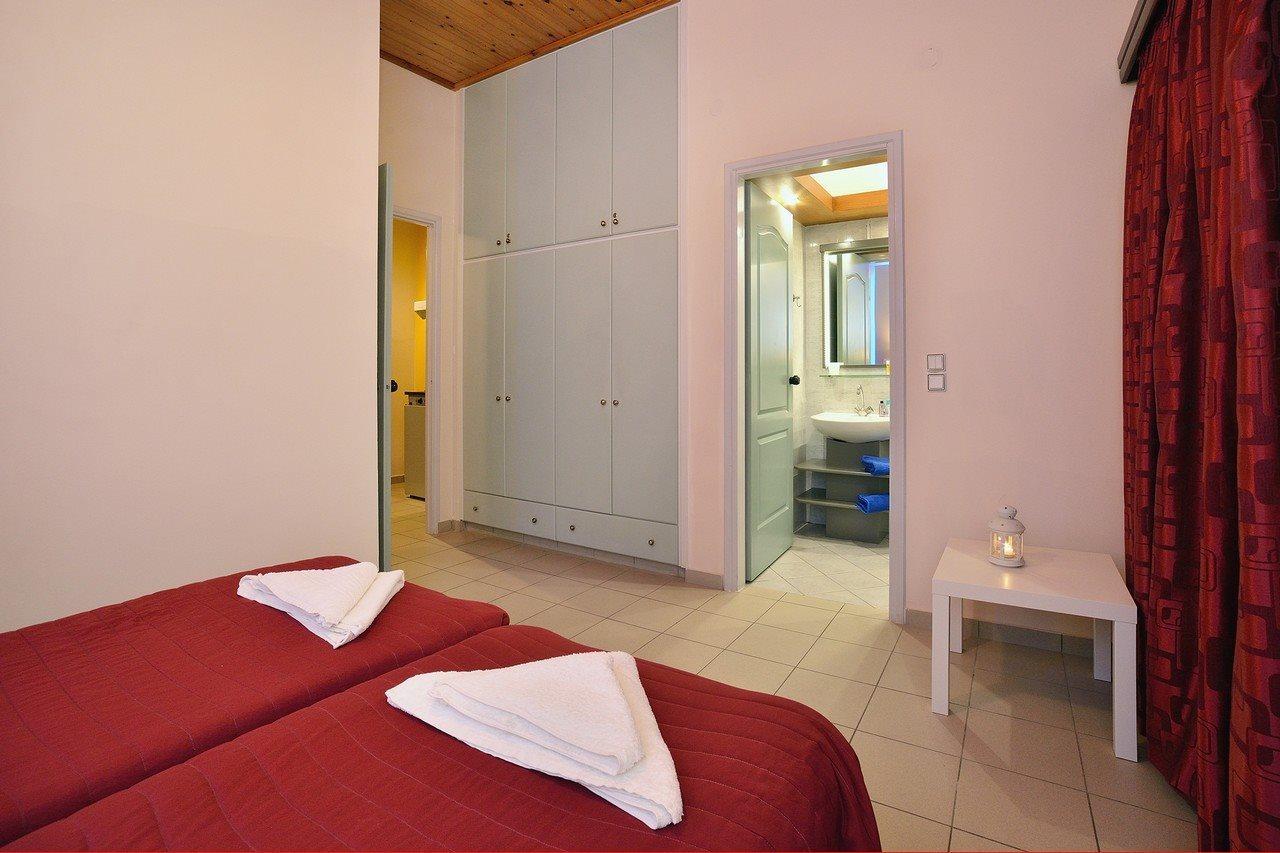 Mythos- Platanias- Hotel -Apts Platanias  Exterior photo